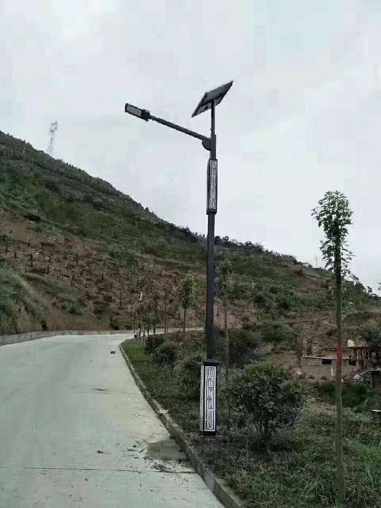 新野县仿古太阳能路灯